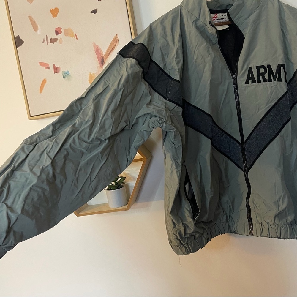 ARMY Gray and Black Windbreaker Jacket Large - Picture 4 of 5